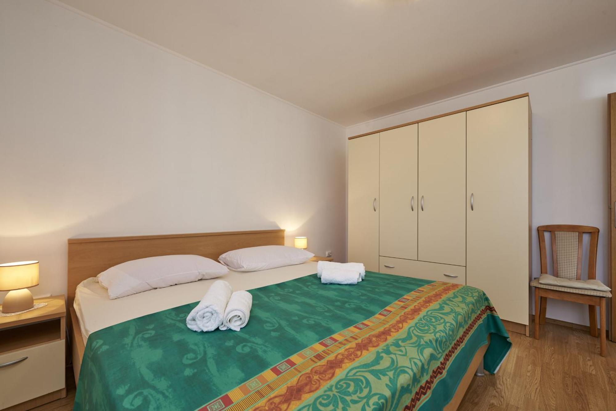 Apartments By The Sea Slatine, Ciovo - 15504 Kamer foto