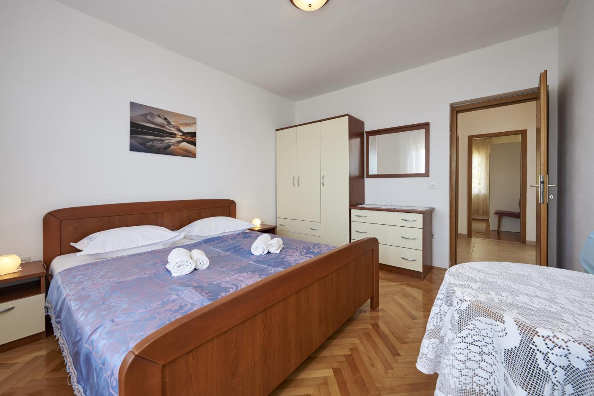 Apartments By The Sea Slatine, Ciovo - 15504 Kamer foto