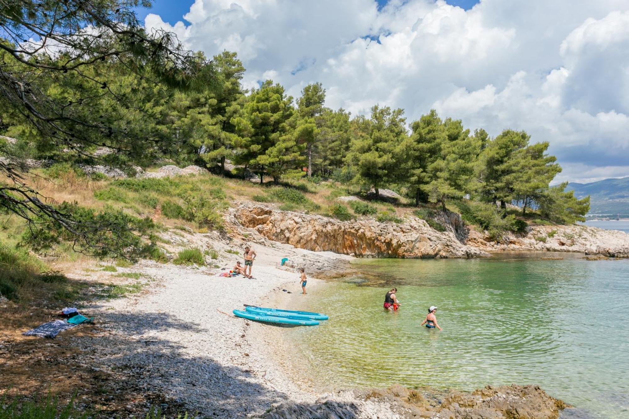 Apartments By The Sea Slatine, Ciovo - 15504 Buitenkant foto
